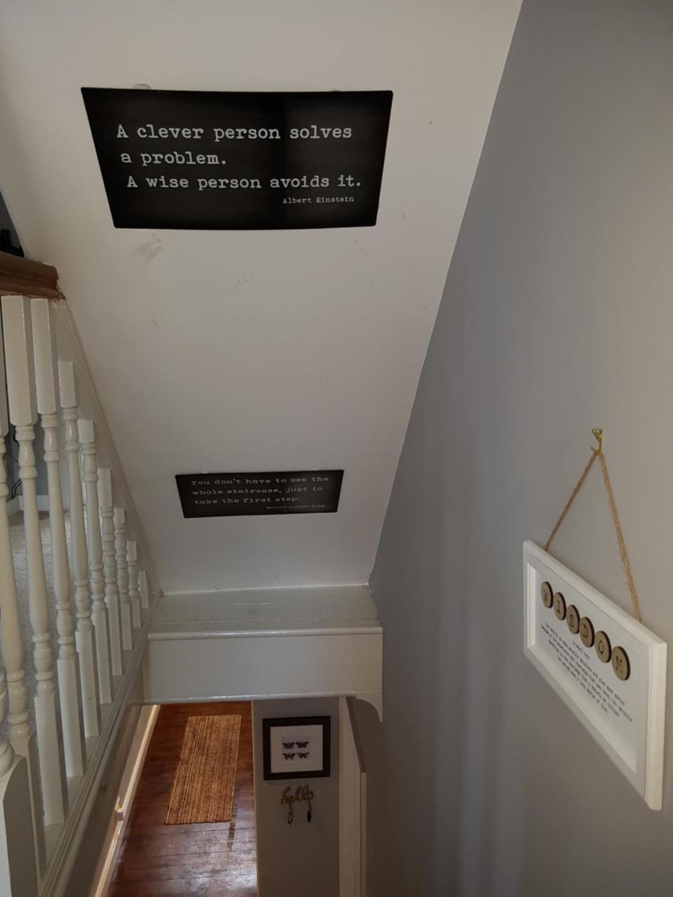 Slough Centre Townhouse With Driveway Parking For Up To Two Cars Leilighet Eksteriør bilde
